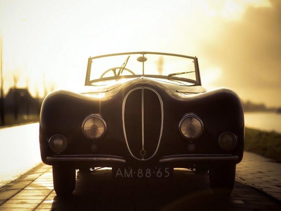  Ford 135 M cabriolet by Graber 1947 года  (фото 3 из 9)